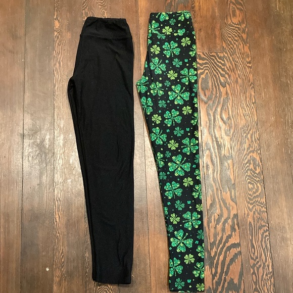 Set of 2 LuLaRoe Tween Leggings – Black Leggings & Green/Black Shamrock Leggings - Picture 1 of 6